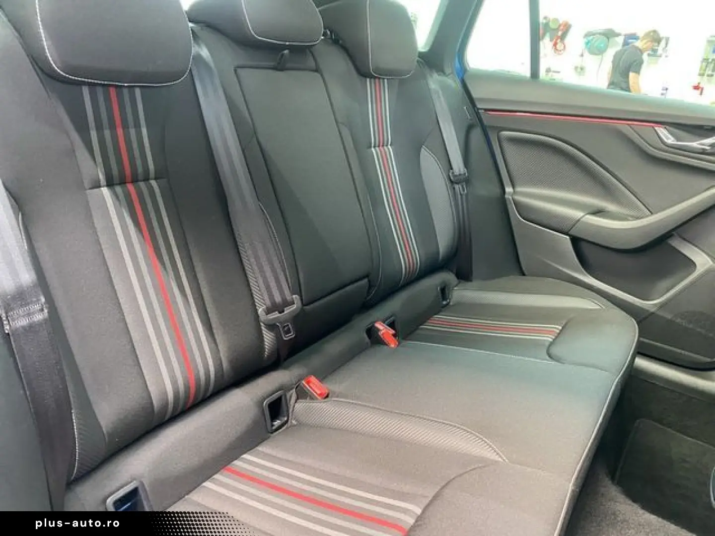 SKODA Kamiq 1.0 TSI Monte Carlo DSG AHK LED ACC Pano