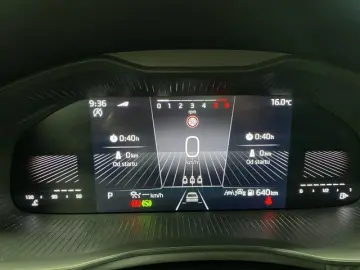 SKODA Kamiq 1.0 TSI Monte Carlo DSG AHK LED ACC Pano