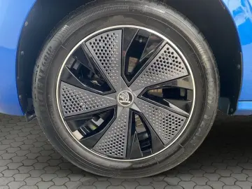 SKODA Kamiq 1.0 TSI Monte Carlo DSG AHK LED ACC Pano