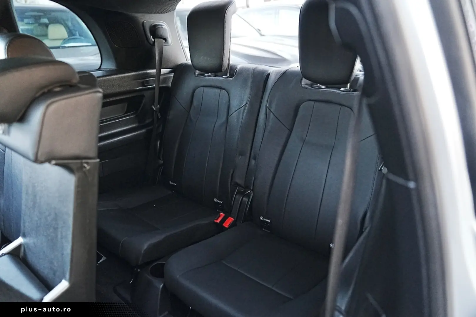 Mercedes-Benz GLB 200 7G-DCT Style