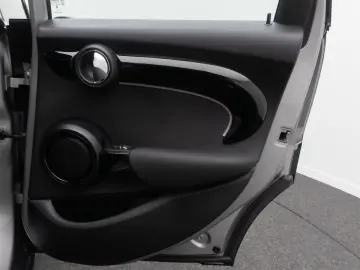 MINI Cooper Sport Kamera Leder DAB DigitDisp Komfort