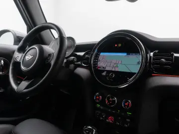 MINI Cooper Sport Kamera Leder DAB DigitDisp Komfort