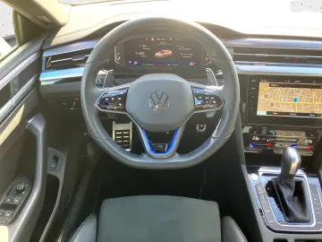 VW Arteon Shooting Brake R 2.0 TSI R 4M 20Z LED AHK