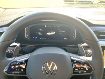 VW Arteon Shooting Brake R 2.0 TSI R 4M 20Z LED AHK