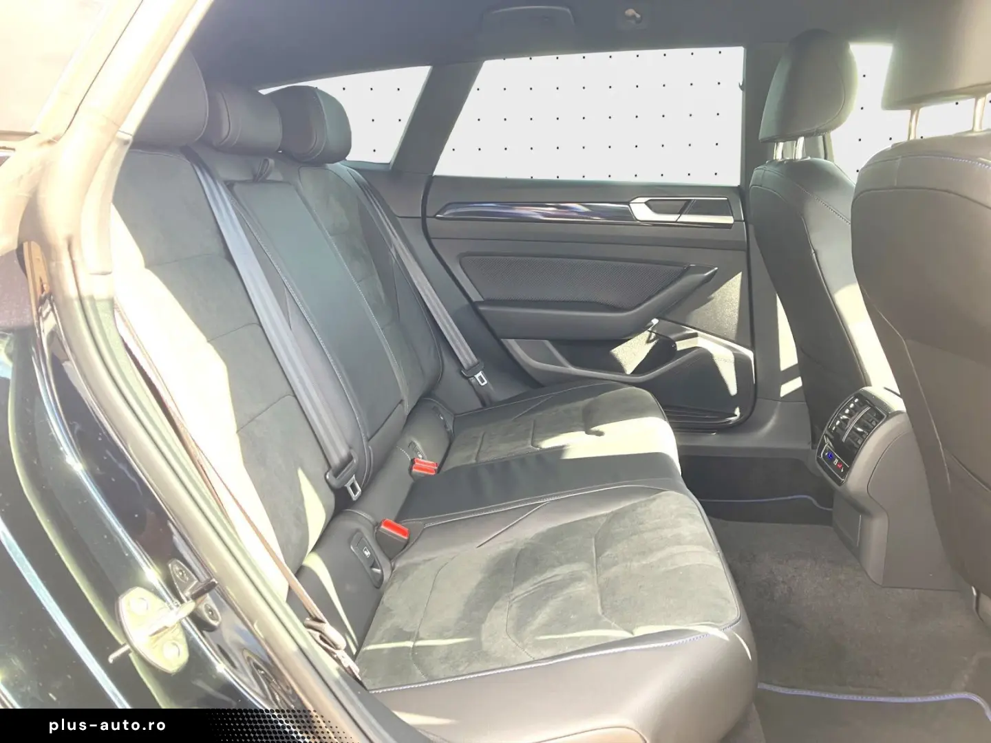 VW Arteon Shooting Brake R 2.0 TSI R 4M 20Z LED AHK