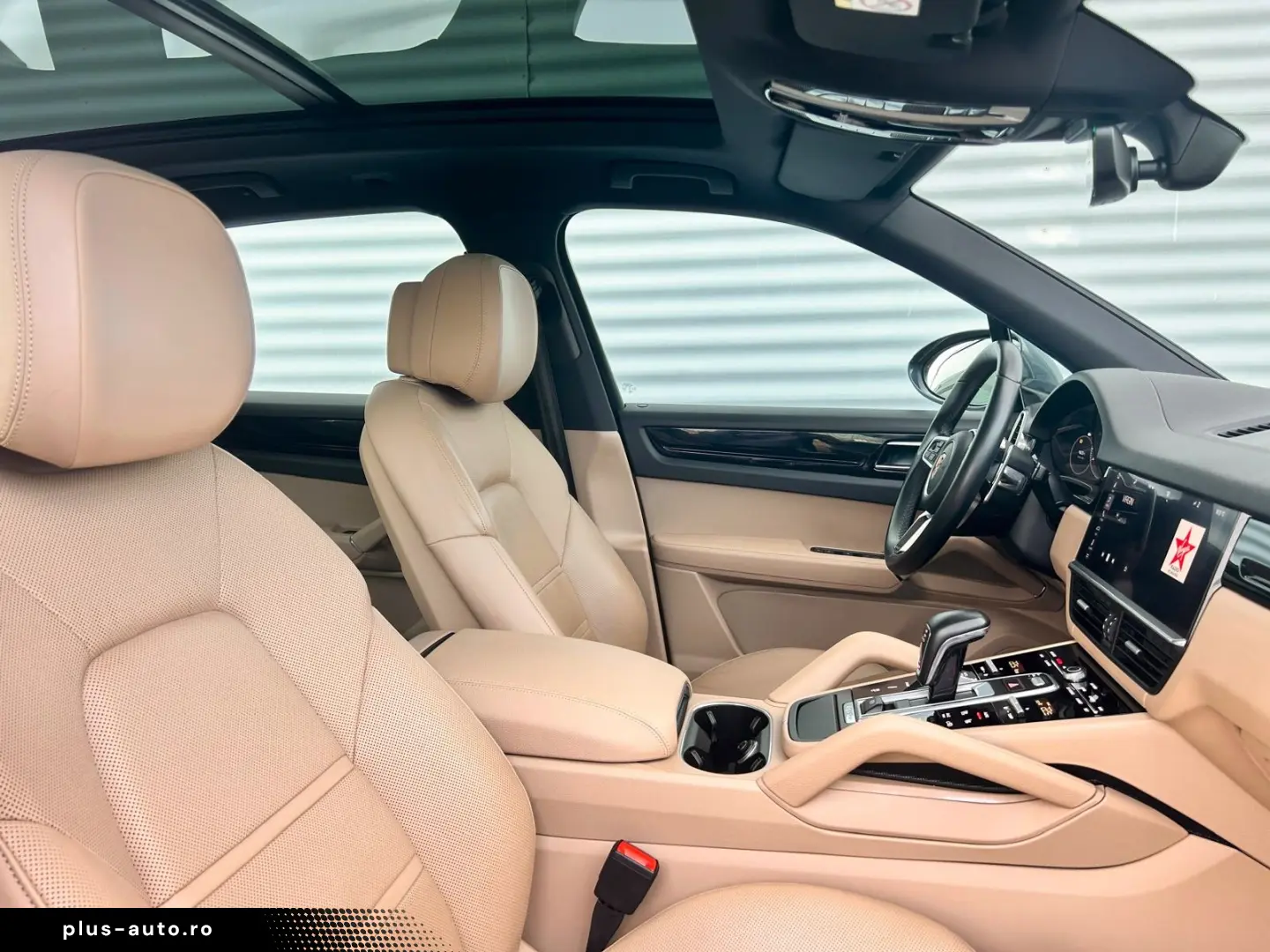 Porsche Cayenne S V6 2.9L Bi-Turbo 441 CP