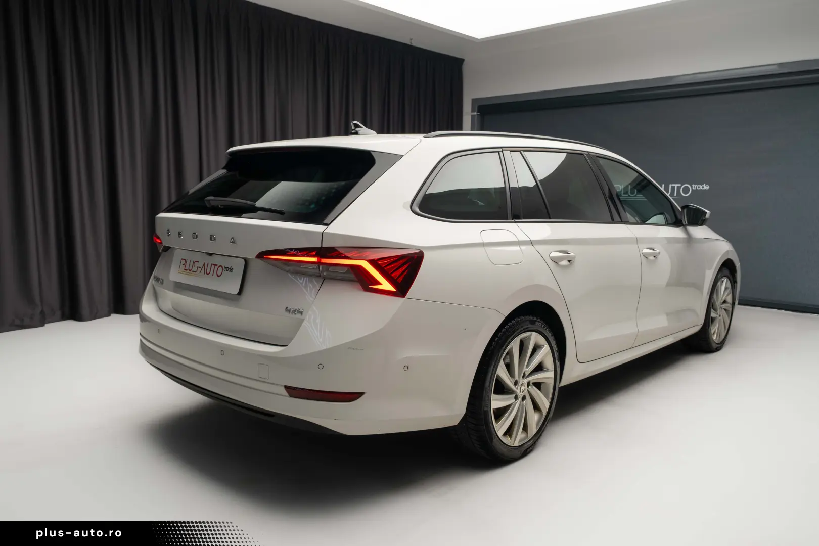 Skoda Octavia Style Kombi 4x4 200 CP