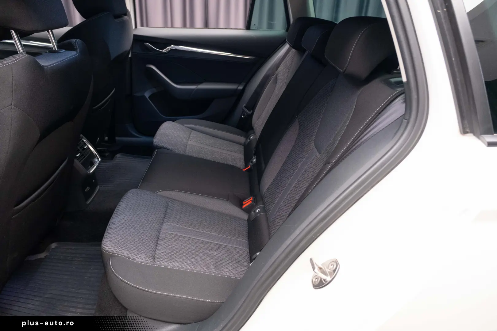 Skoda Octavia Style Kombi 4x4 200 CP