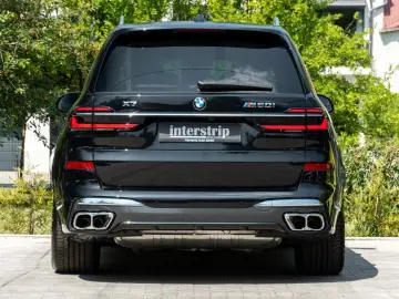 BMW X7 M60i EX.DRIVE.MASSAGE.SKY.SOFTCL.360 .AHK
