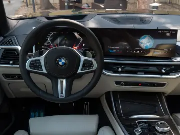 BMW X7 M60i EX.DRIVE.MASSAGE.SKY.SOFTCL.360 .AHK