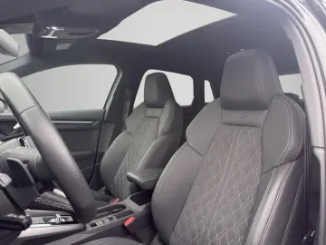 AUDI A3 Sportback 35 TFSI S-Line  PANO B&O MATRIX AHK