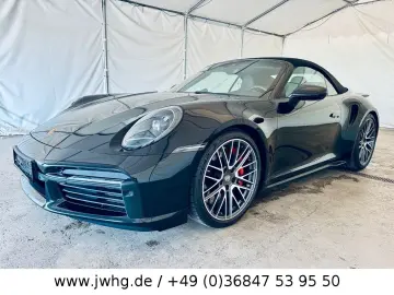 PORSCHE 911 Turbo Cabrio 1. HAND UNFALLFREI BOSE PASM