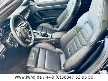 PORSCHE 911 Turbo Cabrio 1. HAND UNFALLFREI BOSE PASM