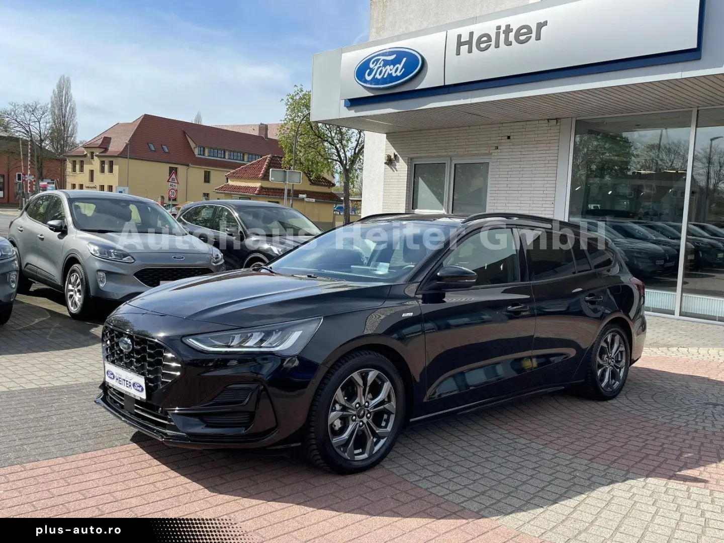 FORD Focus Automatik ST-Line X  155PS Head-Up ACC AHK