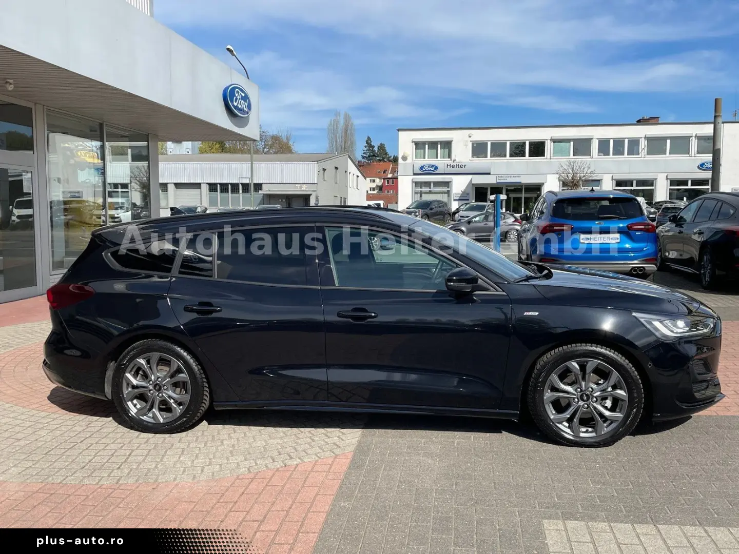 FORD Focus Automatik ST-Line X  155PS Head-Up ACC AHK