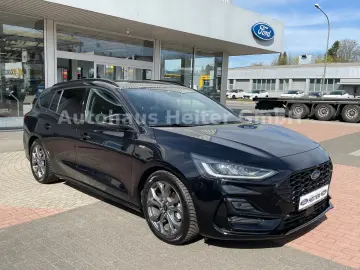 FORD Focus Automatik ST-Line X  155PS Head-Up ACC AHK