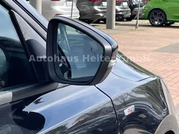 FORD Focus Automatik ST-Line X  155PS Head-Up ACC AHK
