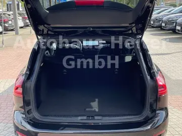 FORD Focus Automatik ST-Line X  155PS Head-Up ACC AHK