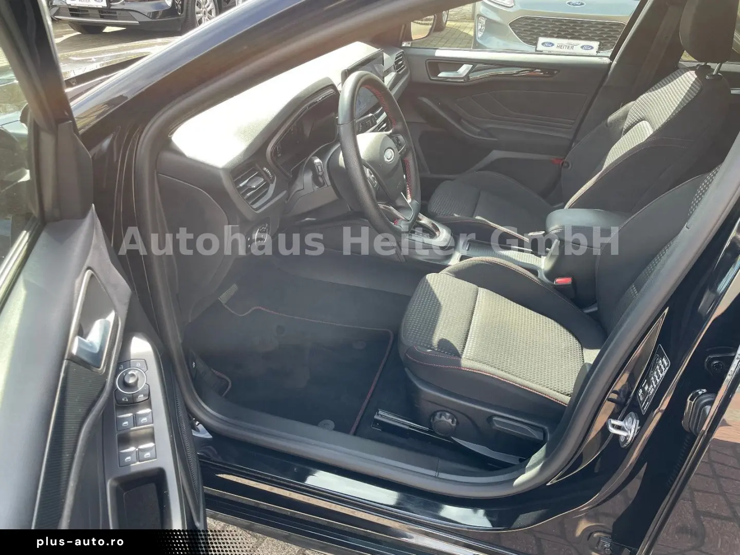 FORD Focus Automatik ST-Line X  155PS Head-Up ACC AHK