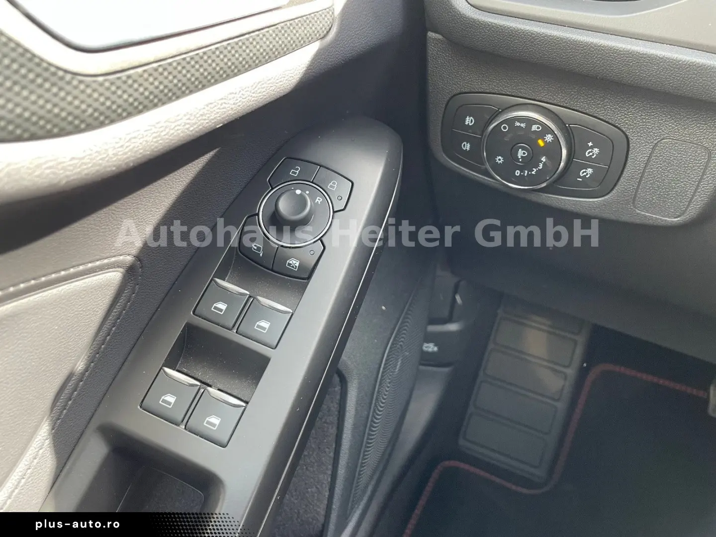FORD Focus Automatik ST-Line X  155PS Head-Up ACC AHK
