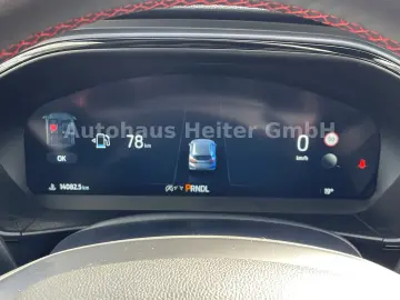 FORD Focus Automatik ST-Line X  155PS Head-Up ACC AHK
