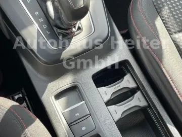 FORD Focus Automatik ST-Line X  155PS Head-Up ACC AHK