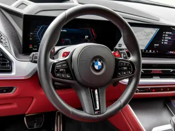 BMW XM LABEL B&W HuD DA PROF 360  MASSAGE