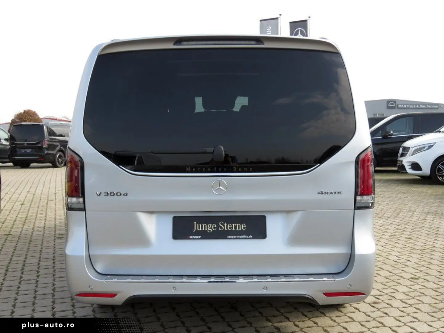 MERCEDES-BENZ V 300 d Avantgarde 4x4 lang AMG AIRMATIC Pano