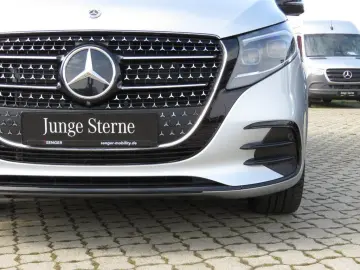 MERCEDES-BENZ V 300 d Avantgarde 4x4 lang AMG AIRMATIC Pano