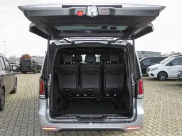 MERCEDES-BENZ V 300 d Avantgarde 4x4 lang AMG AIRMATIC Pano