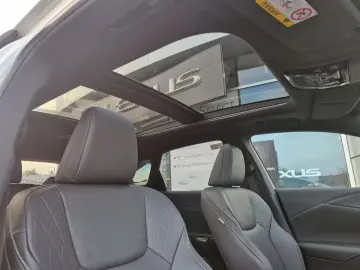 Lexus RX 350 h E-Four Sport Design Panoramic Roof