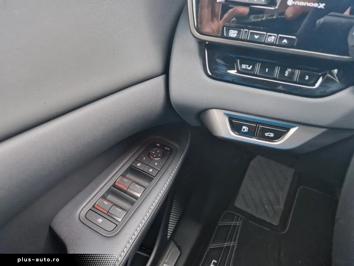 Lexus RX 350 h E-Four Sport Design Panoramic Roof