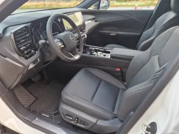 Lexus RX 350 h E-Four Sport Design Panoramic Roof