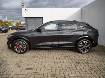 FORD Mustang MACH-E AWD NAVI ACC B&O MATRIX-LED 360