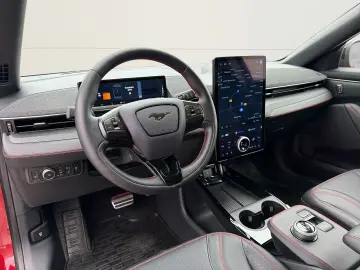 FORD Mustang MACH-E Basis AWD ACC Memory Kamera LED W