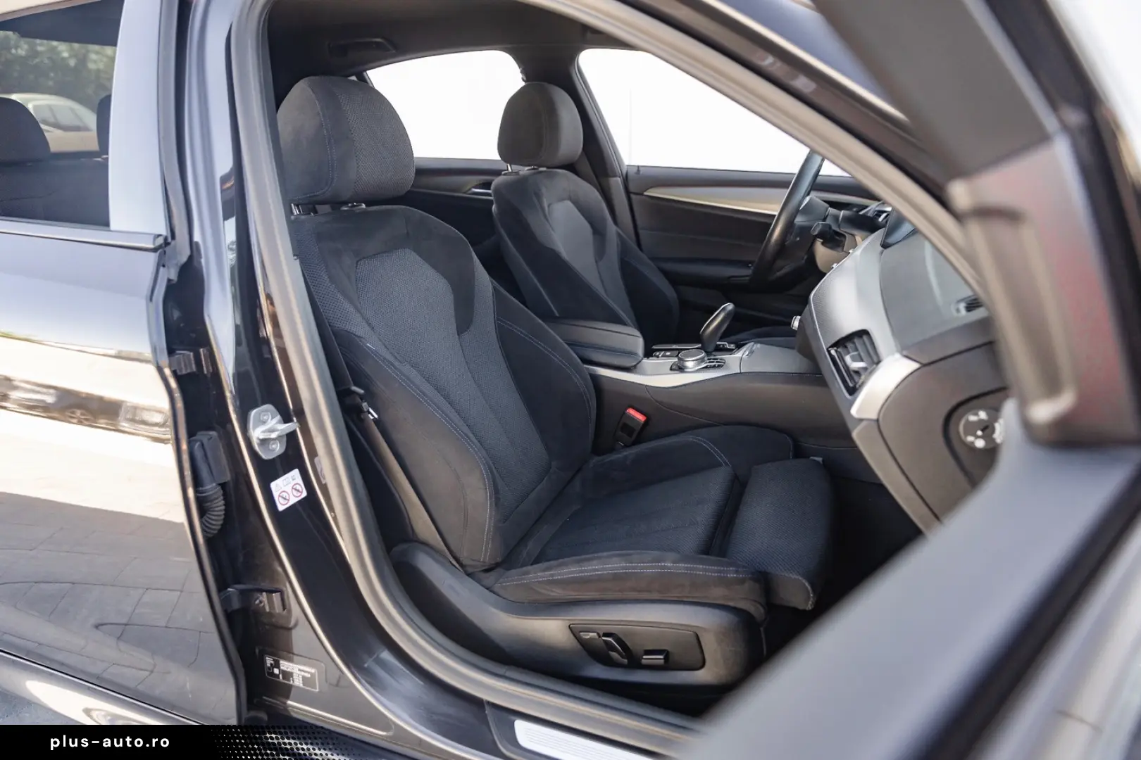 BMW Seria 5 520i Aut. M Sport Edition
