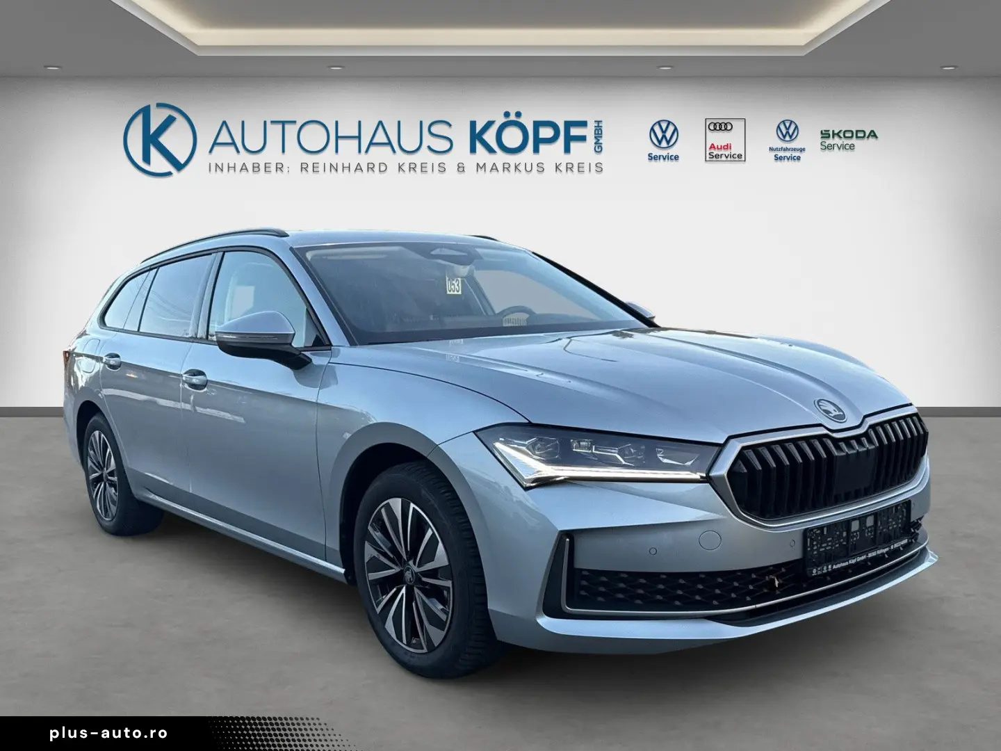 SKODA Combi 2.0 TSI 265PS AHK PANO Matrix Head up