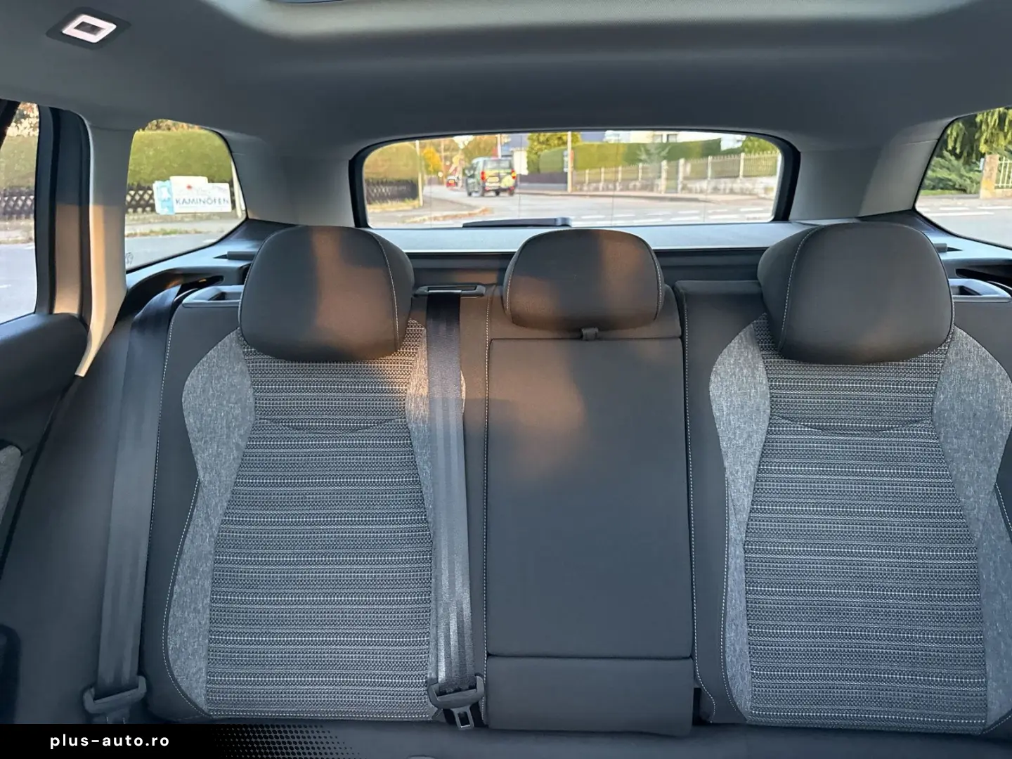 SKODA Combi 2.0 TSI 265PS AHK PANO Matrix Head up