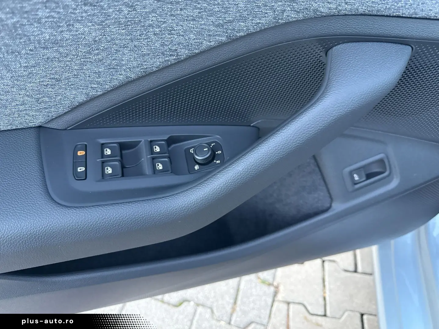 SKODA Combi 2.0 TSI 265PS AHK PANO Matrix Head up