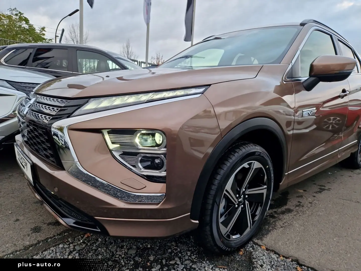 MITSUBISHI Eclipse Cross Plug-In Hybrid Select Navi LED ACC