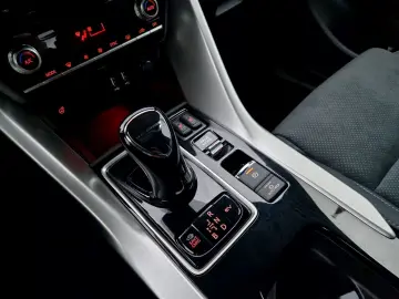MITSUBISHI Eclipse Cross Plug-In Hybrid Select Navi LED ACC