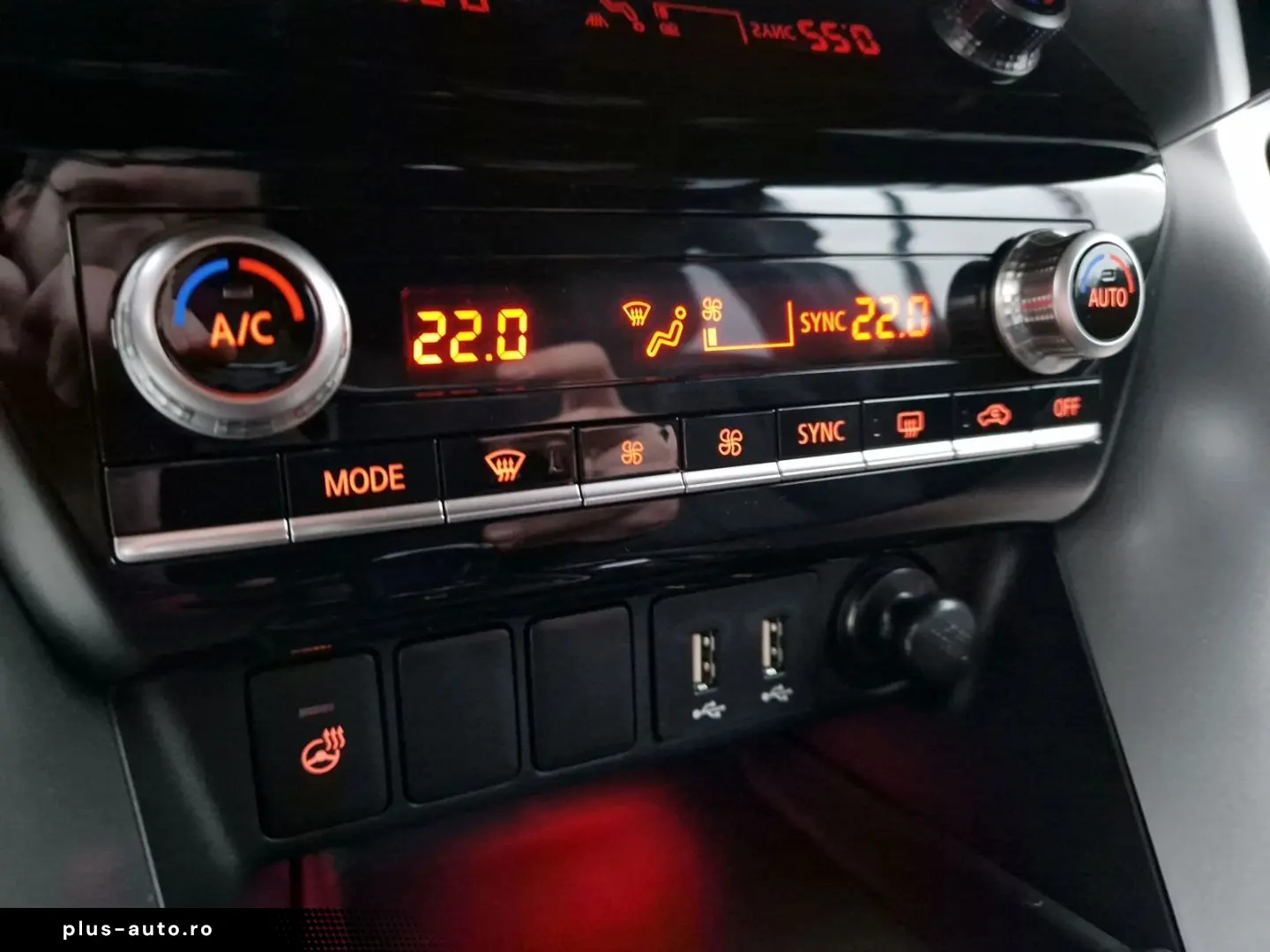 MITSUBISHI Eclipse Cross Plug-In Hybrid Select Navi LED ACC