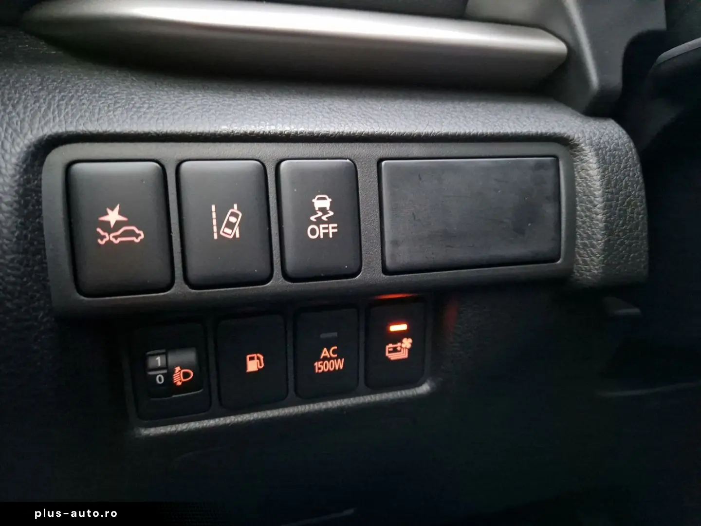 MITSUBISHI Eclipse Cross Plug-In Hybrid Select Navi LED ACC