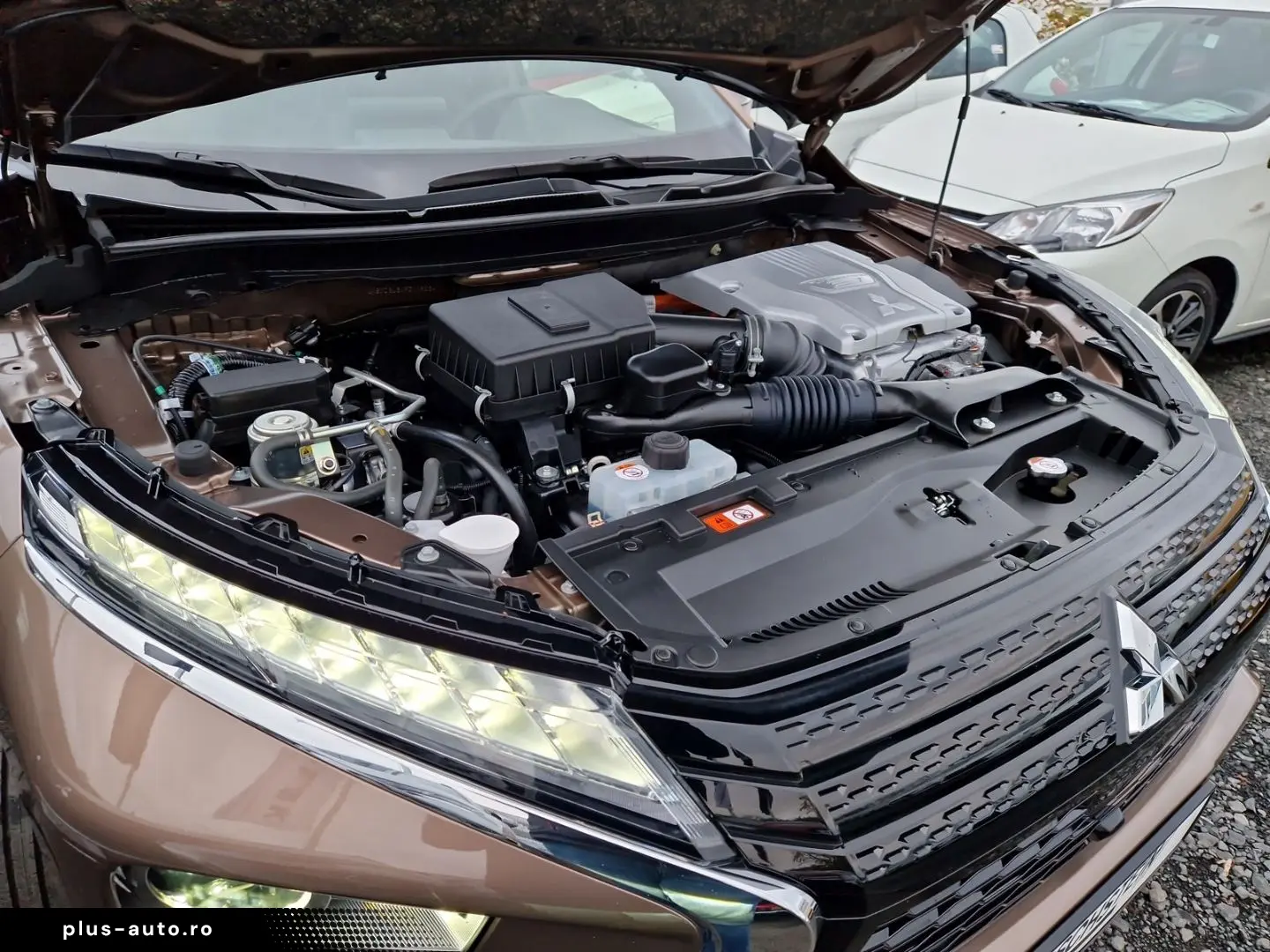 MITSUBISHI Eclipse Cross Plug-In Hybrid Select Navi LED ACC