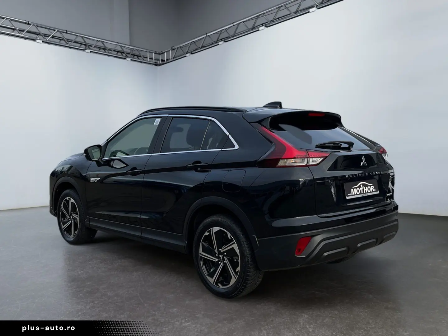 MITSUBISHI Eclipse Cross Basis 2.4 PHEV Spurhalteassistent