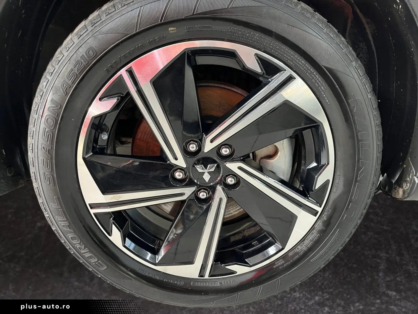MITSUBISHI Eclipse Cross Basis 2.4 PHEV Spurhalteassistent