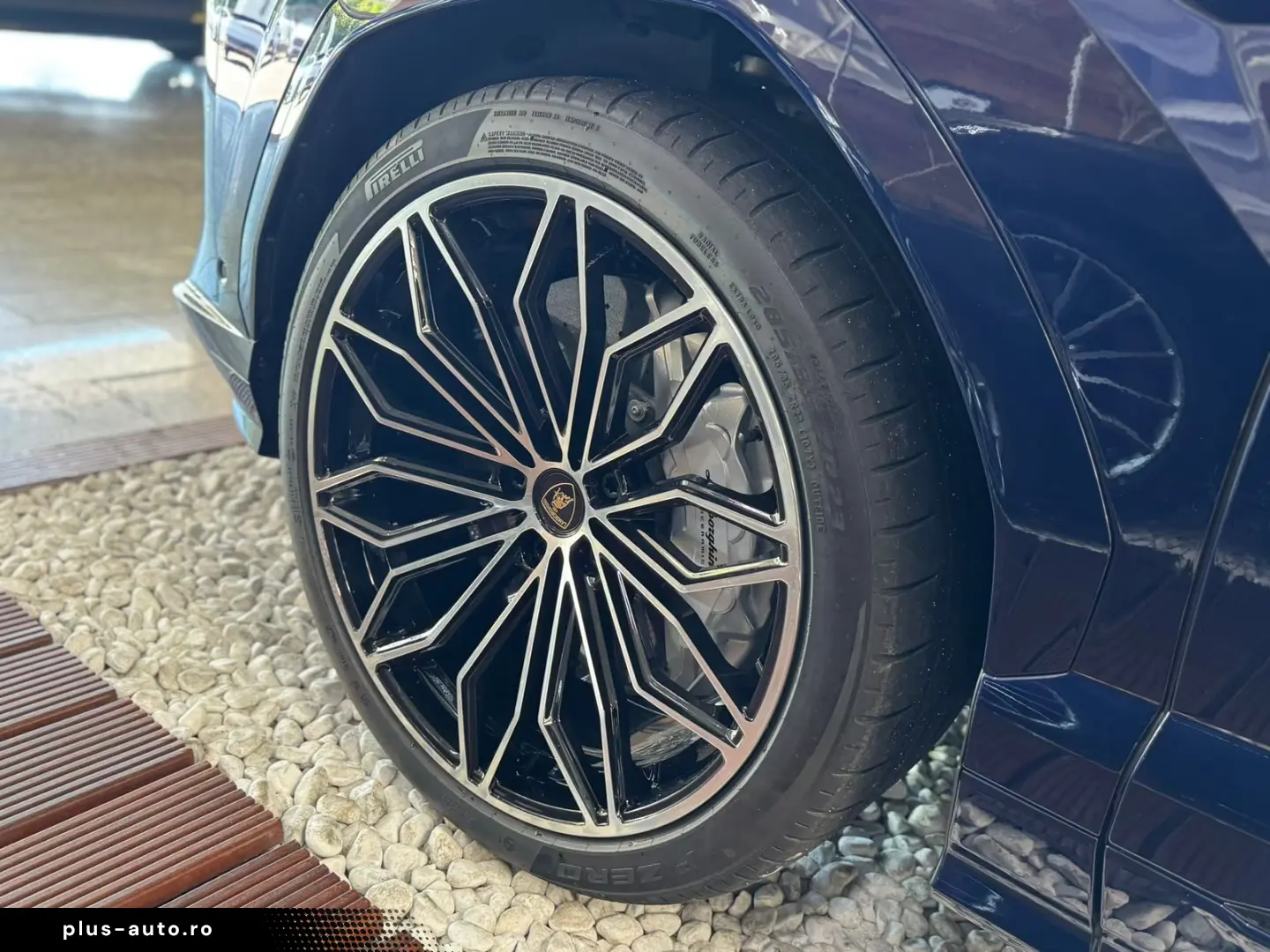 Lamborghini Urus 4.0 V8 PHEV SE 2026