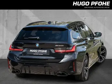BMW M340i xDrive Touring. Harman Kardon.Innovation