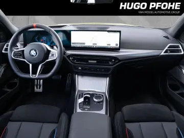 BMW M340i xDrive Touring. Harman Kardon.Innovation