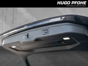 BMW M340i xDrive Touring. Harman Kardon.Innovation